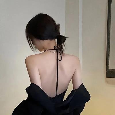 异人旅馆